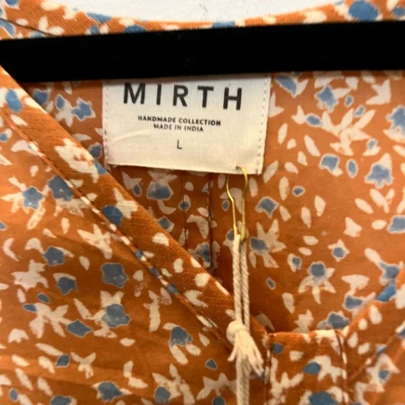 MIRTH Designee, Camel Floral Dress - Picture 3 of 5